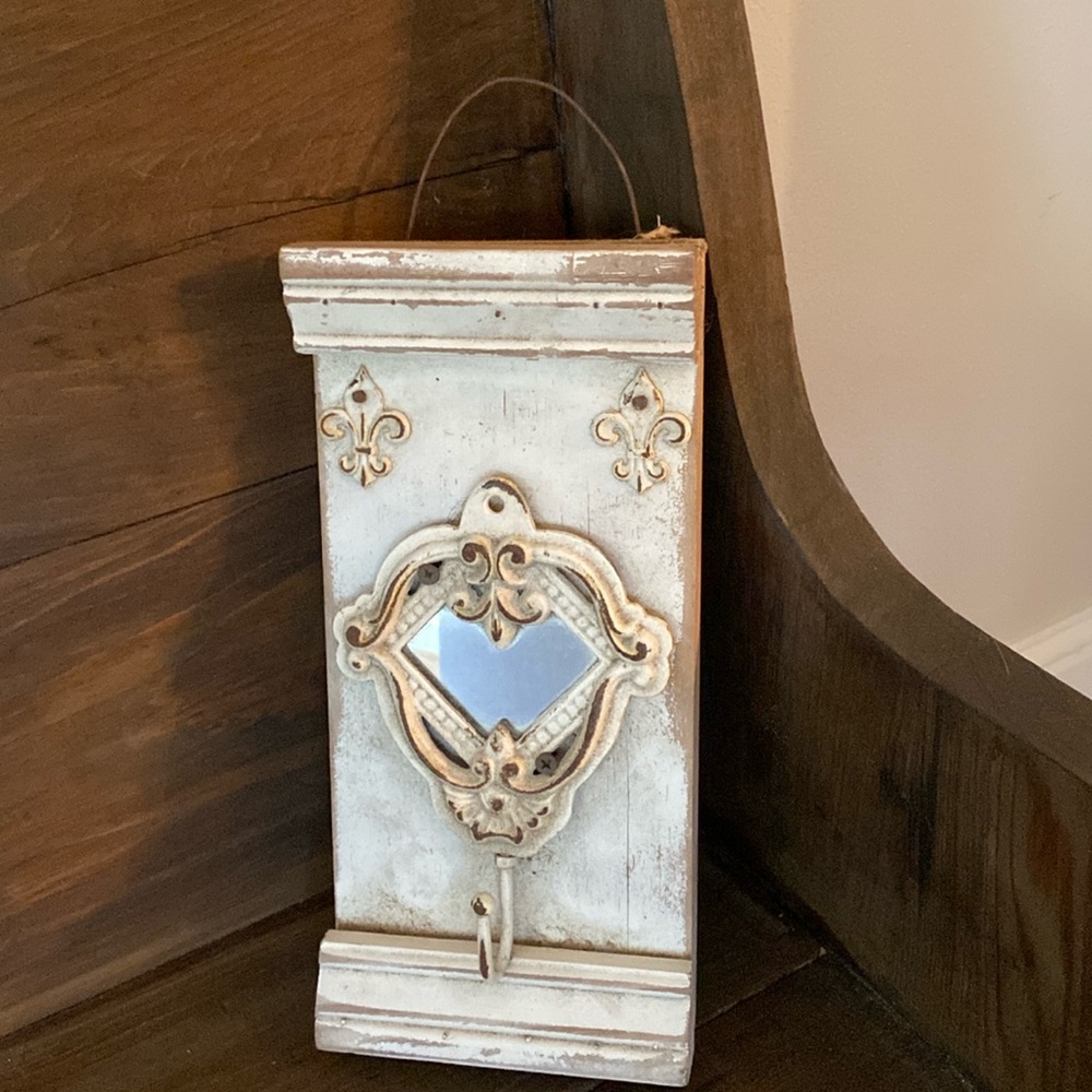 Wooden Shabby chic hanging wall decor with hook